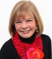 This is a super informative and interesting nonprofit interview with Sandy McDonald of knit-a-square and KasCare.